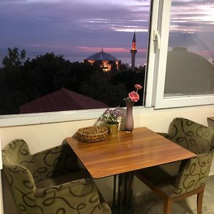Standart Üç Kişilik Oda